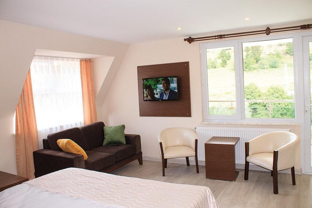 Hotel Green Valley Savsat Quarto foto